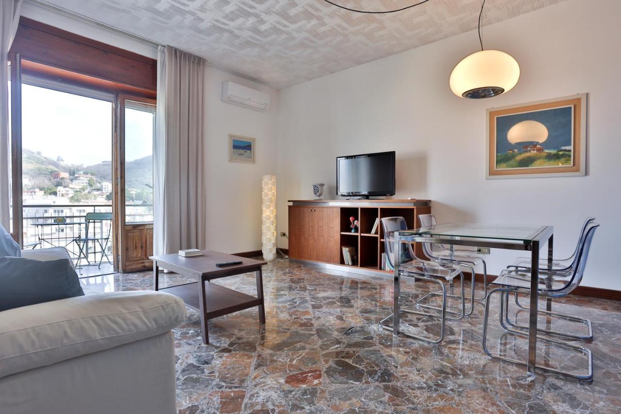 Salerno Irno Bright Apartment Kültér fotó
