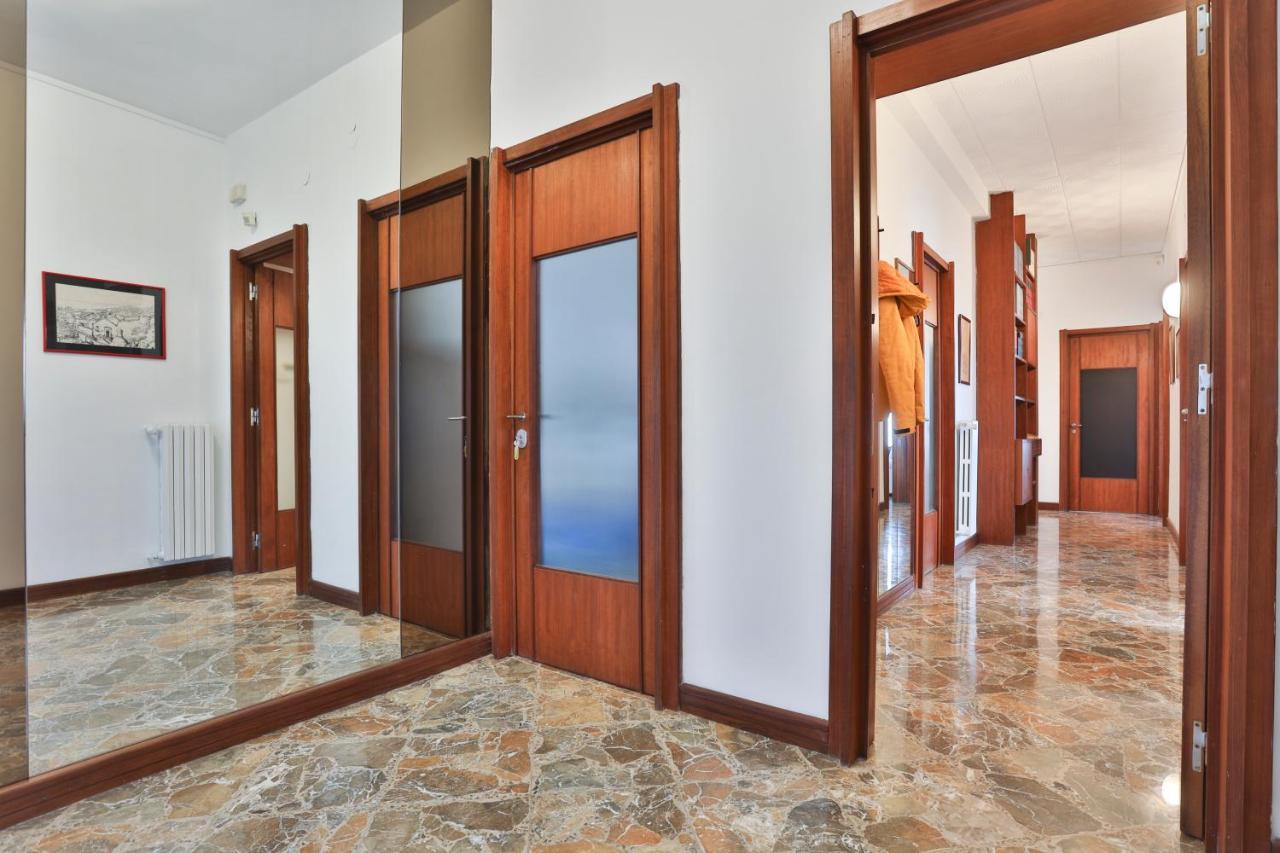 Salerno Irno Bright Apartment Kültér fotó
